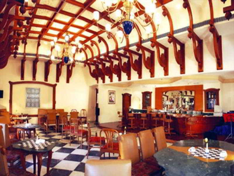 The Ummed Jodhpur Palace Resort & Spa Restaurace fotografie